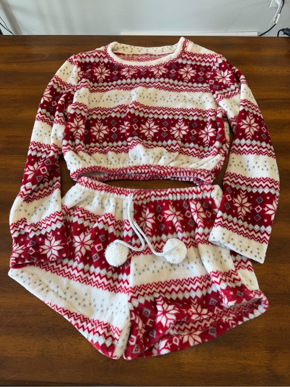 Red & White Fair Isle Juniors Pajama Set